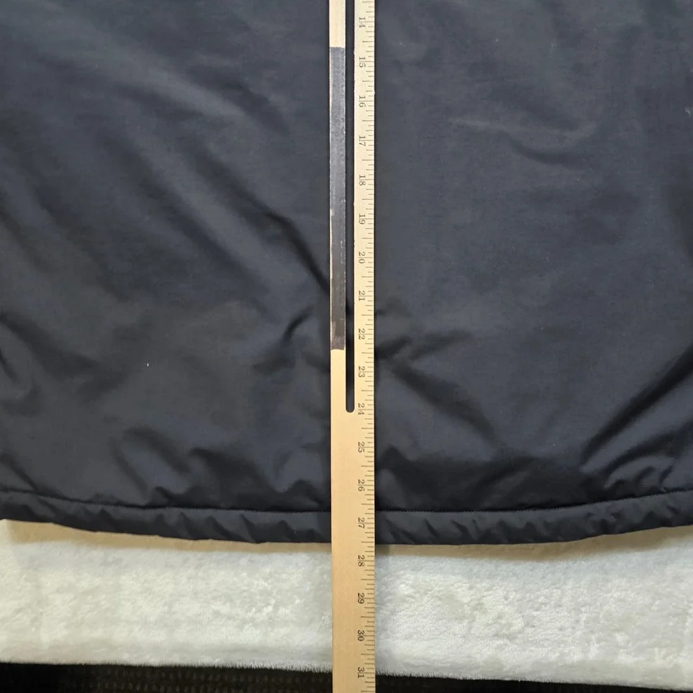 The North Face HyVent Jacket Mens Small‎ Black Insulated Zip Waterproof